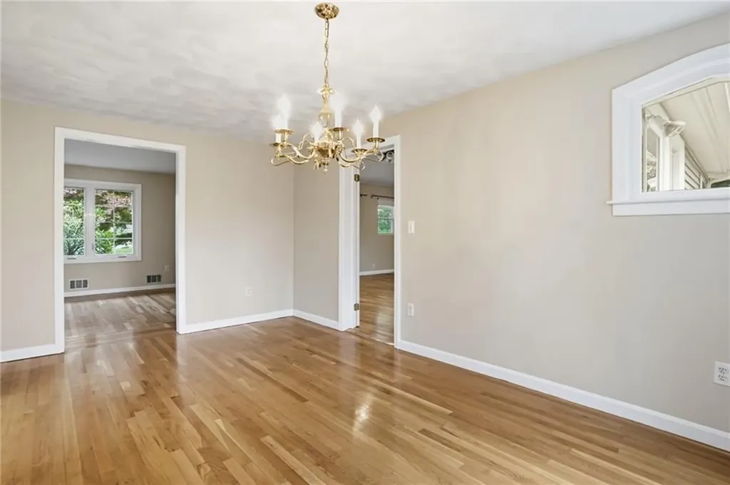 135 Red Chimney Drive Warwick RI 02886