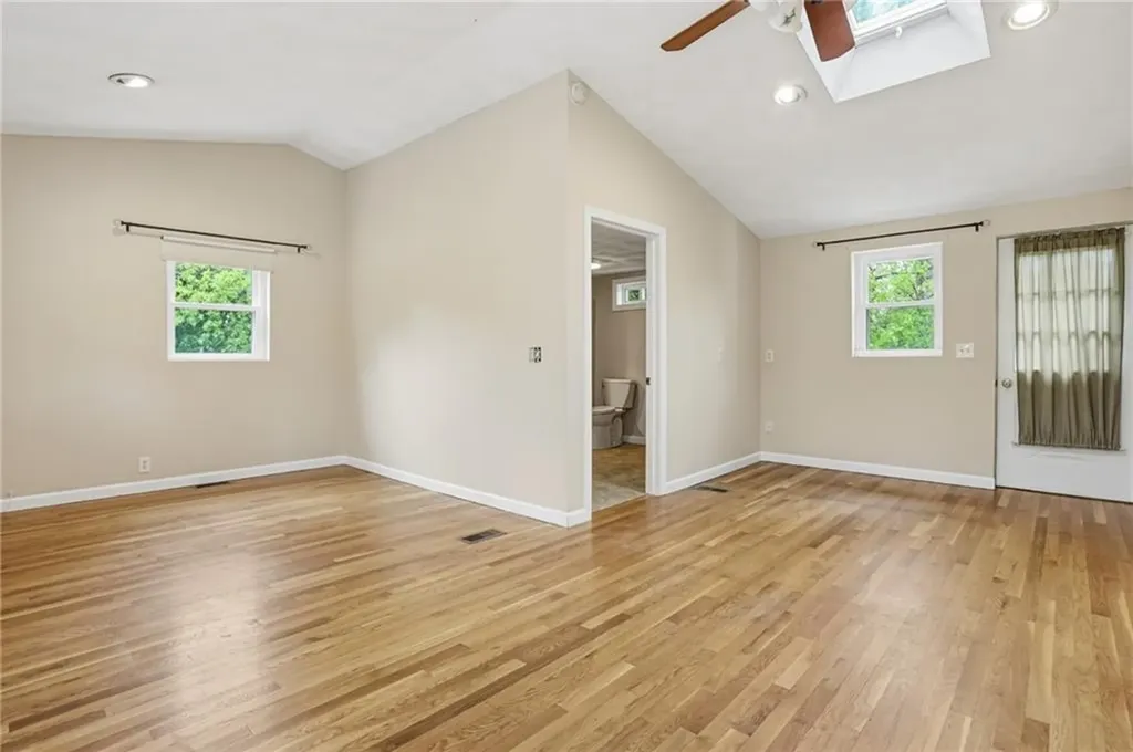 135 Red Chimney Drive Warwick RI 02886