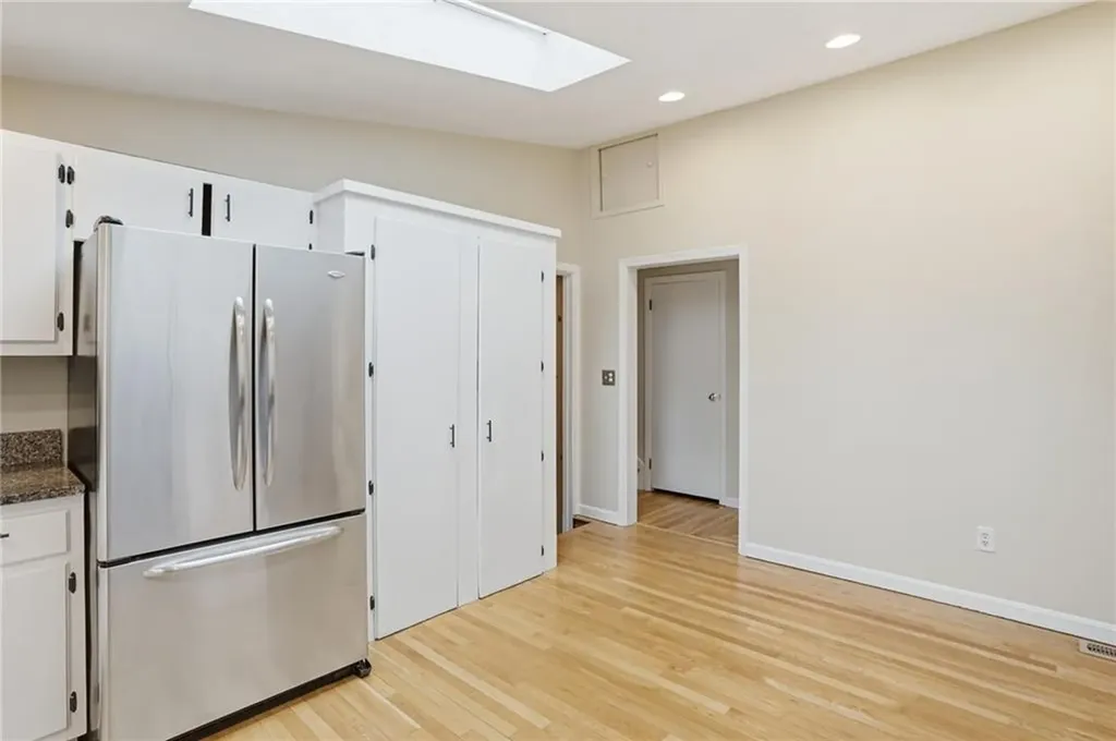 135 Red Chimney Drive Warwick RI 02886