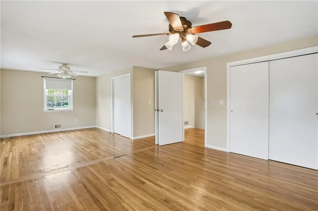 135 Red Chimney Drive Warwick RI 02886