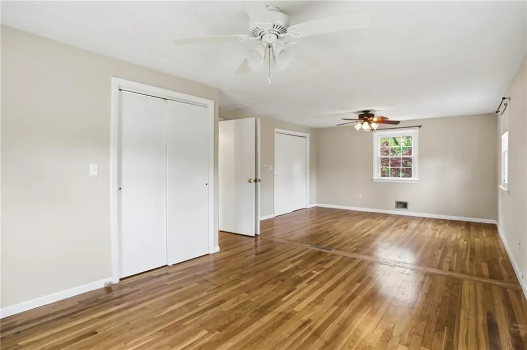 135 Red Chimney Drive Warwick RI 02886