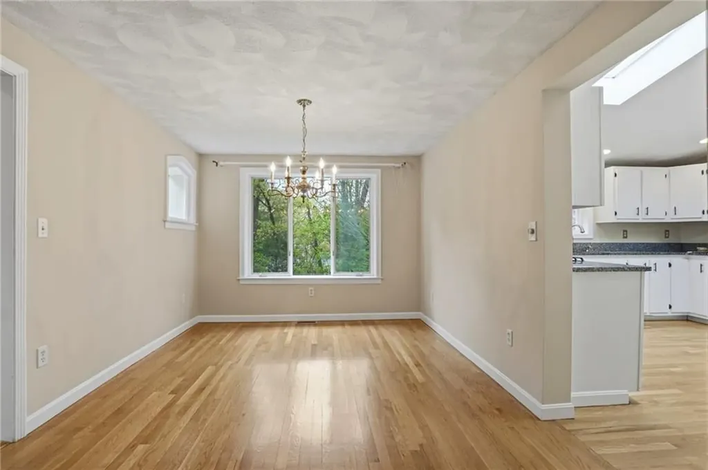 135 Red Chimney Drive Warwick RI 02886