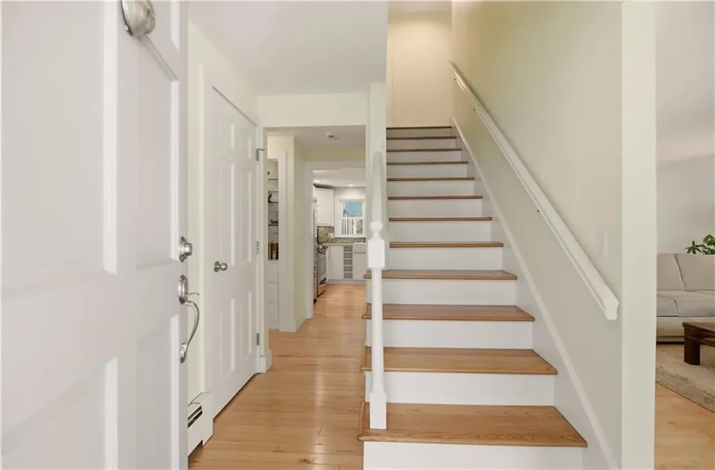 64 Lawndale Drive Warwick RI 02818