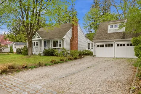64 Lawndale Drive Warwick RI 02818