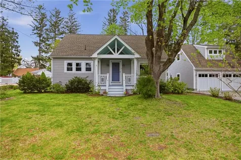 64 Lawndale Drive Warwick RI 02818