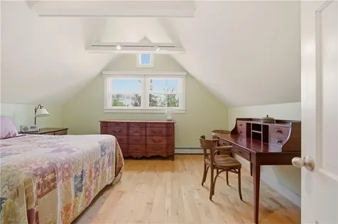 64 Lawndale Drive Warwick RI 02818