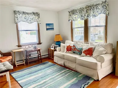 56 Bayberry Road Narragansett RI 02882