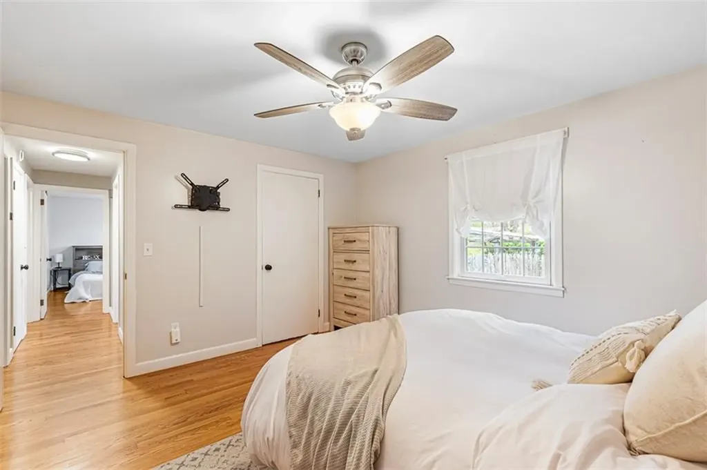 48 Barker Street Warwick RI 02888