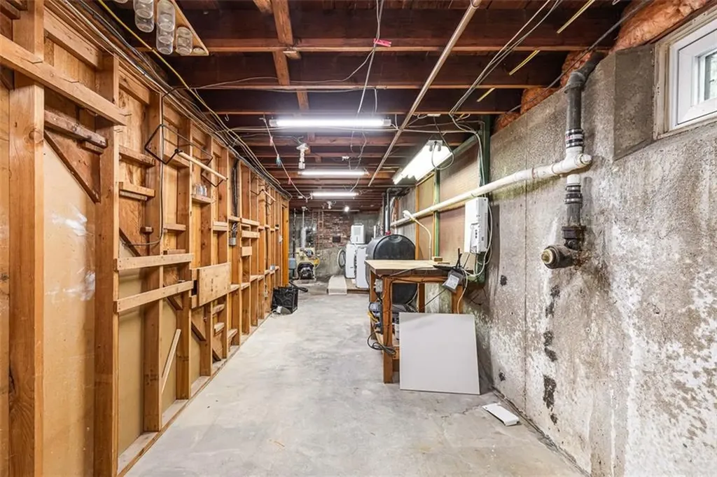 48 Barker Street Warwick RI 02888