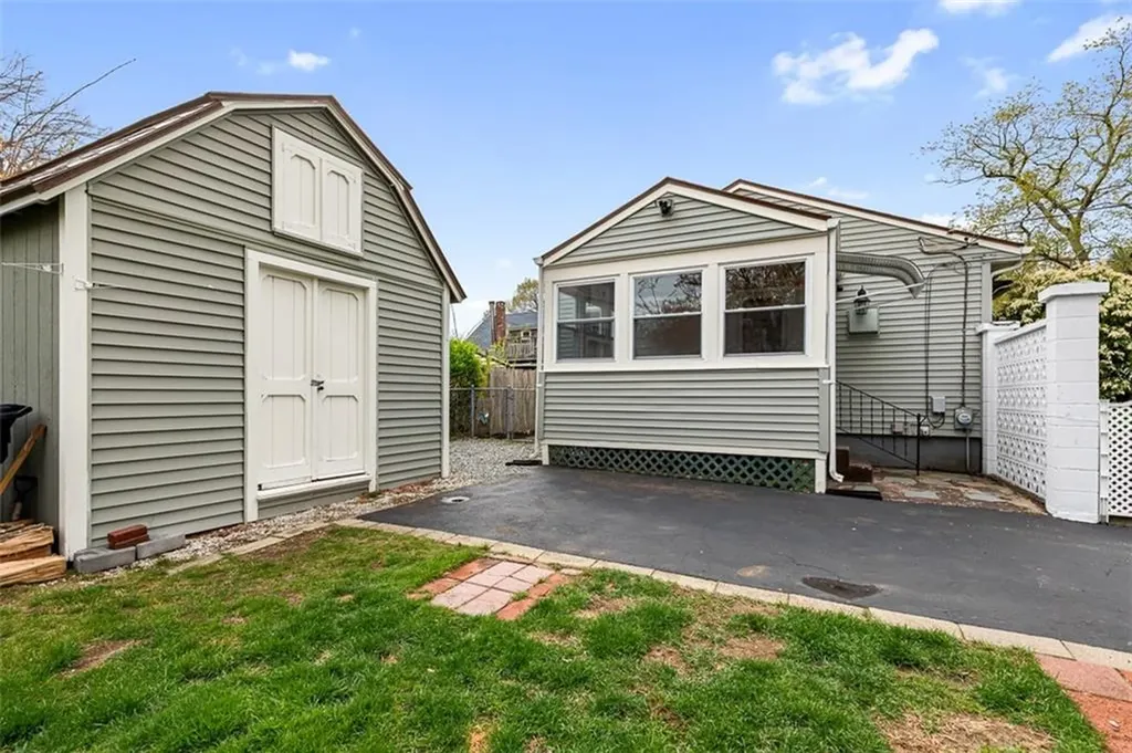 48 Barker Street Warwick RI 02888