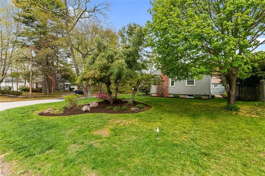 48 Barker Street Warwick RI 02888