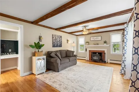 48 Barker Street Warwick RI 02888