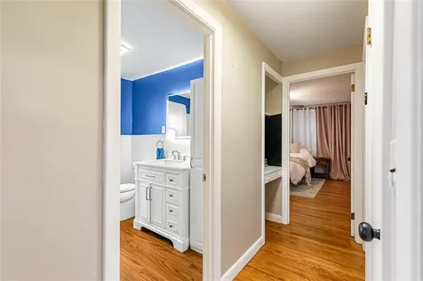 48 Barker Street Warwick RI 02888