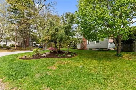 48 Barker Street Warwick RI 02888