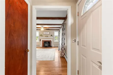 48 Barker Street Warwick RI 02888