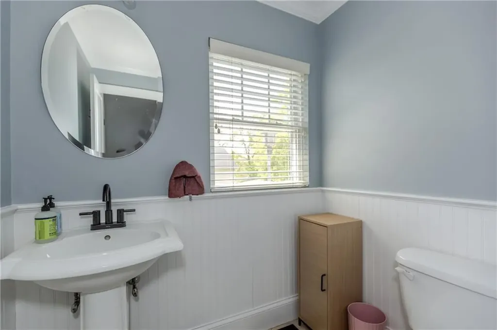 50 Searle Avenue Cranston RI 02920