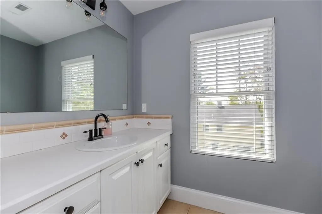 50 Searle Avenue Cranston RI 02920