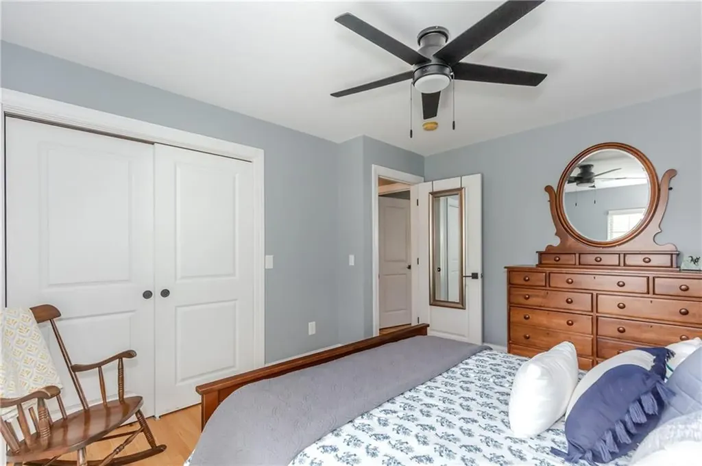 50 Searle Avenue Cranston RI 02920