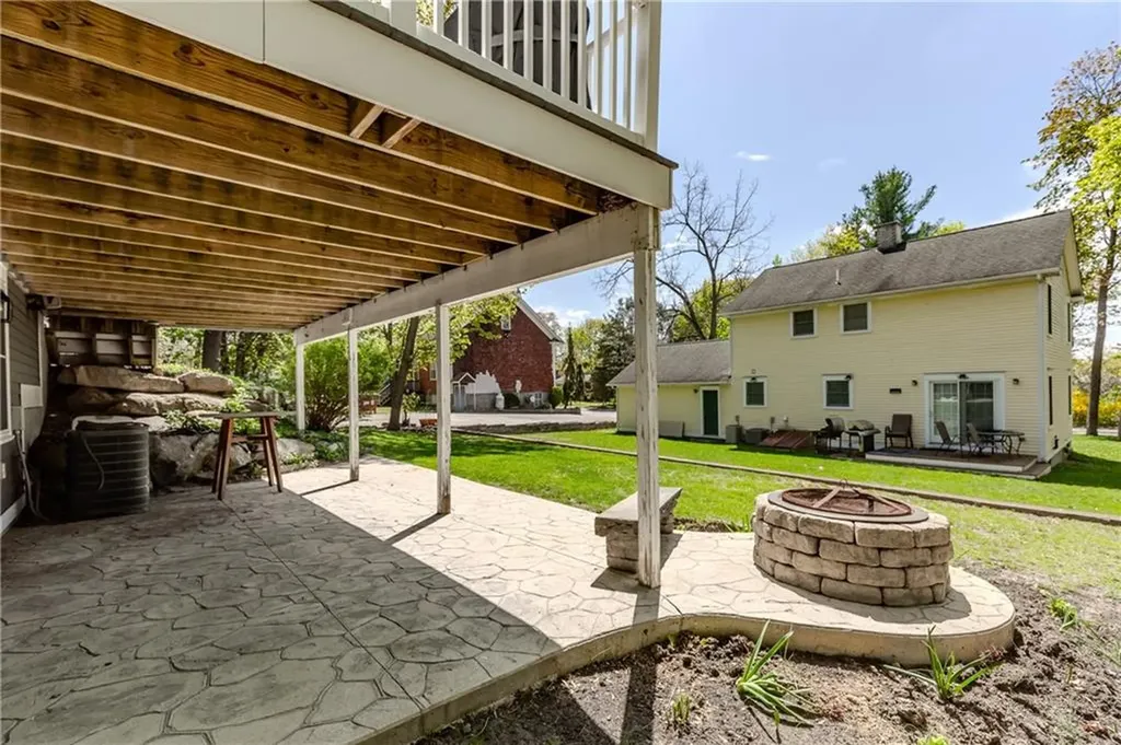 50 Searle Avenue Cranston RI 02920