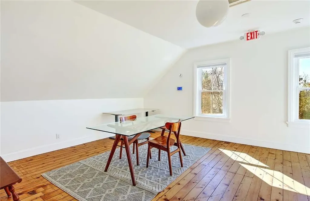 78 Stanwood Street Providence RI 02907