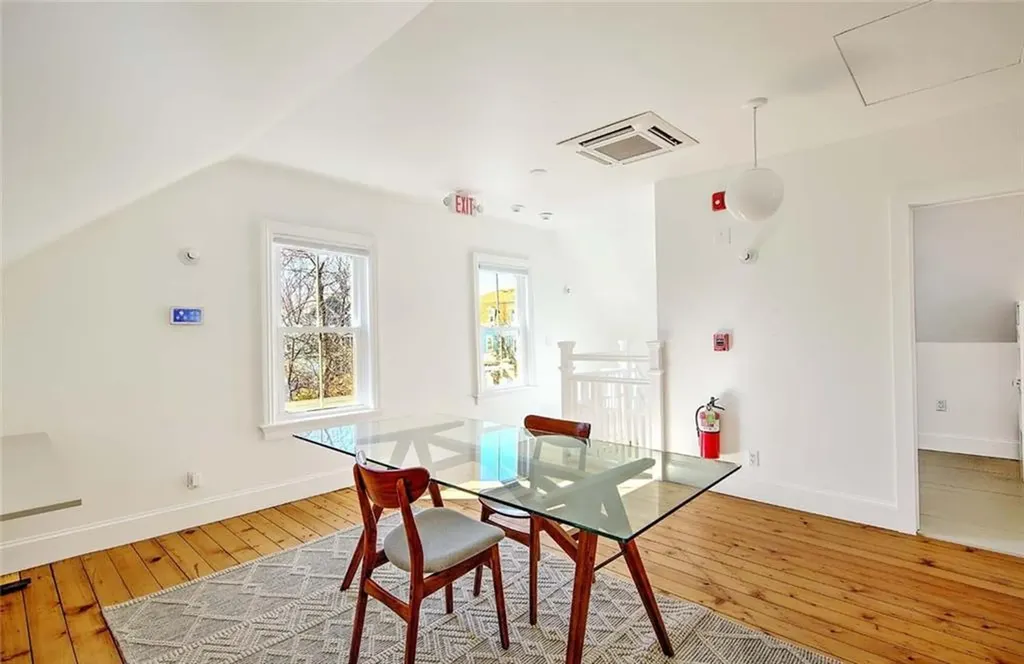 78 Stanwood Street Providence RI 02907
