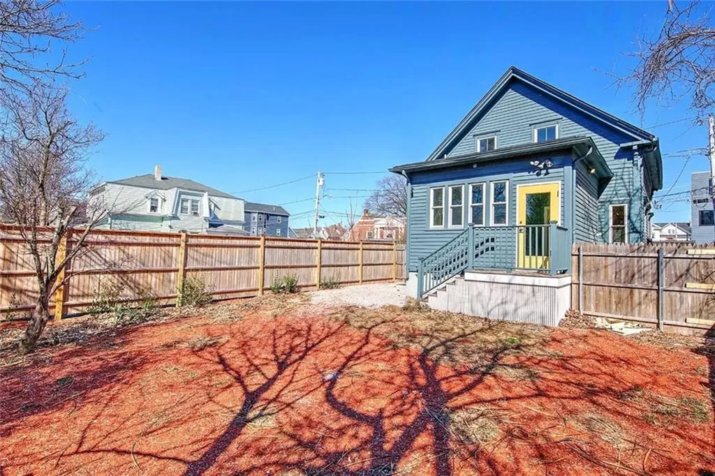78 Stanwood Street Providence RI 02907