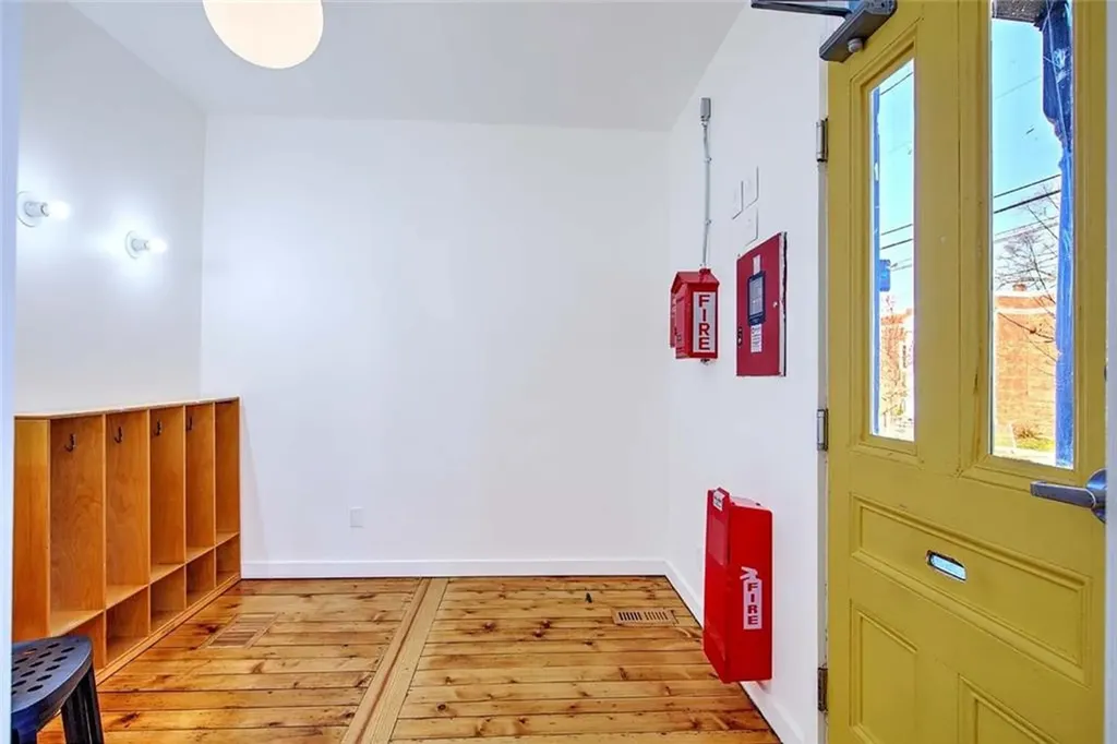 78 Stanwood Street Providence RI 02907