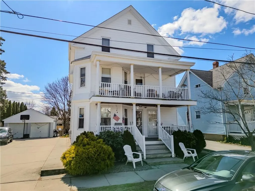 56 58 Oakland Avenue Cranston RI 02910