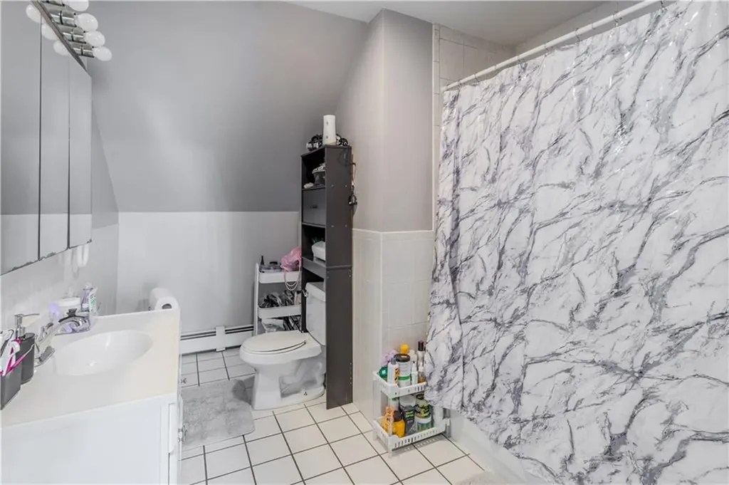 56 58 Oakland Avenue Cranston RI 02910