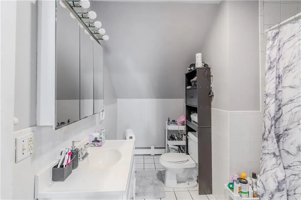 56 58 Oakland Avenue Cranston RI 02910