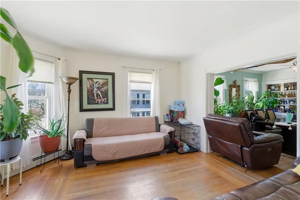 56 58 Oakland Avenue Cranston RI 02910
