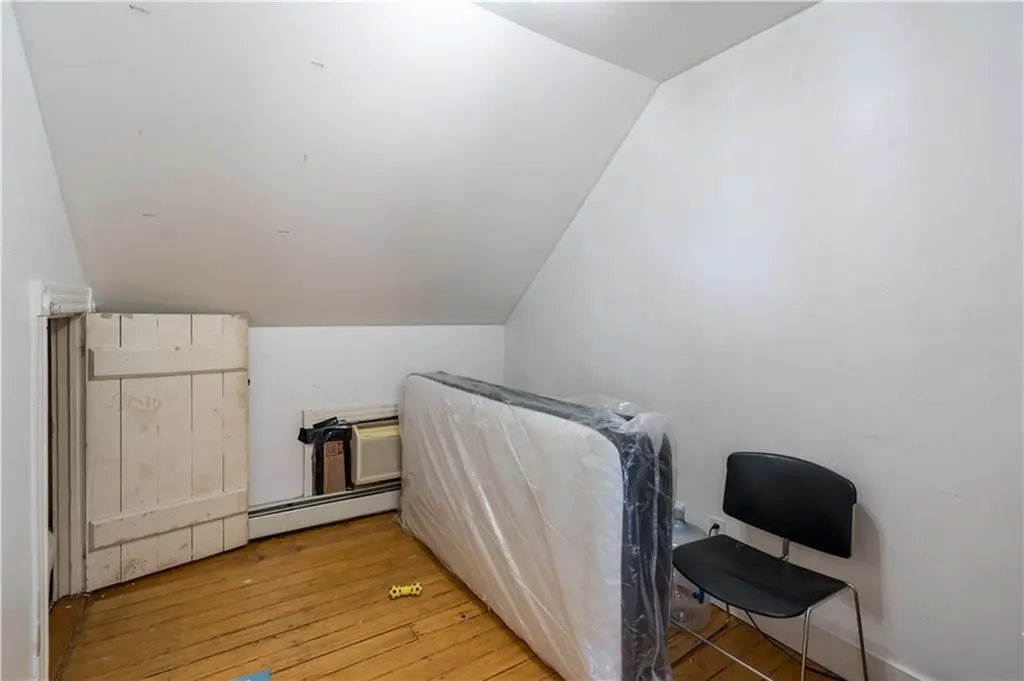 56 58 Oakland Avenue Cranston RI 02910