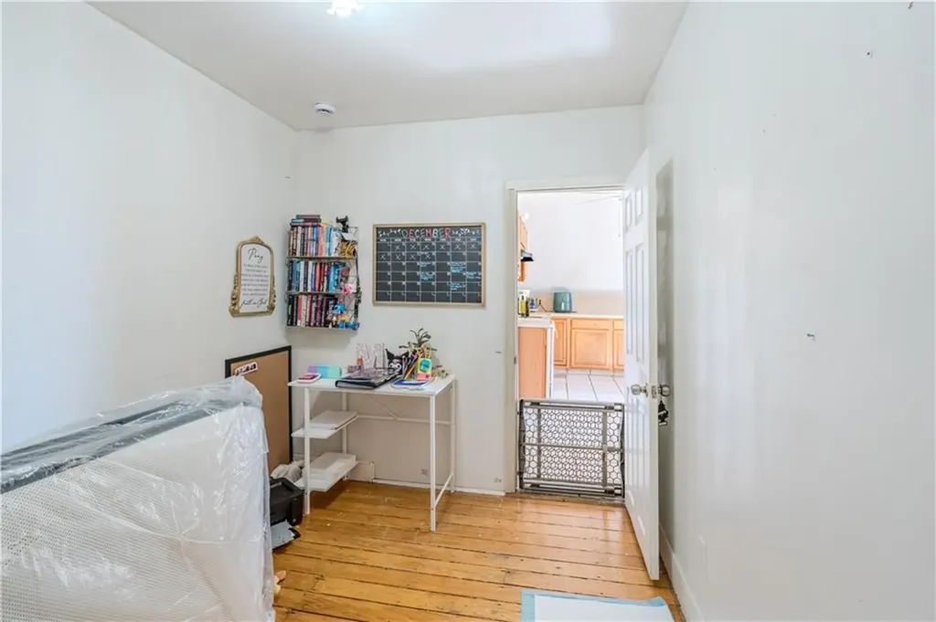 56 58 Oakland Avenue Cranston RI 02910