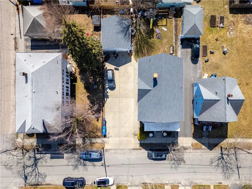 56 58 Oakland Avenue Cranston RI 02910