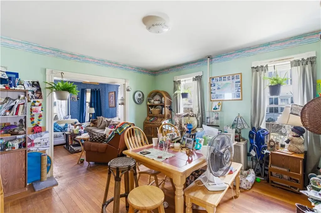 56 58 Oakland Avenue Cranston RI 02910