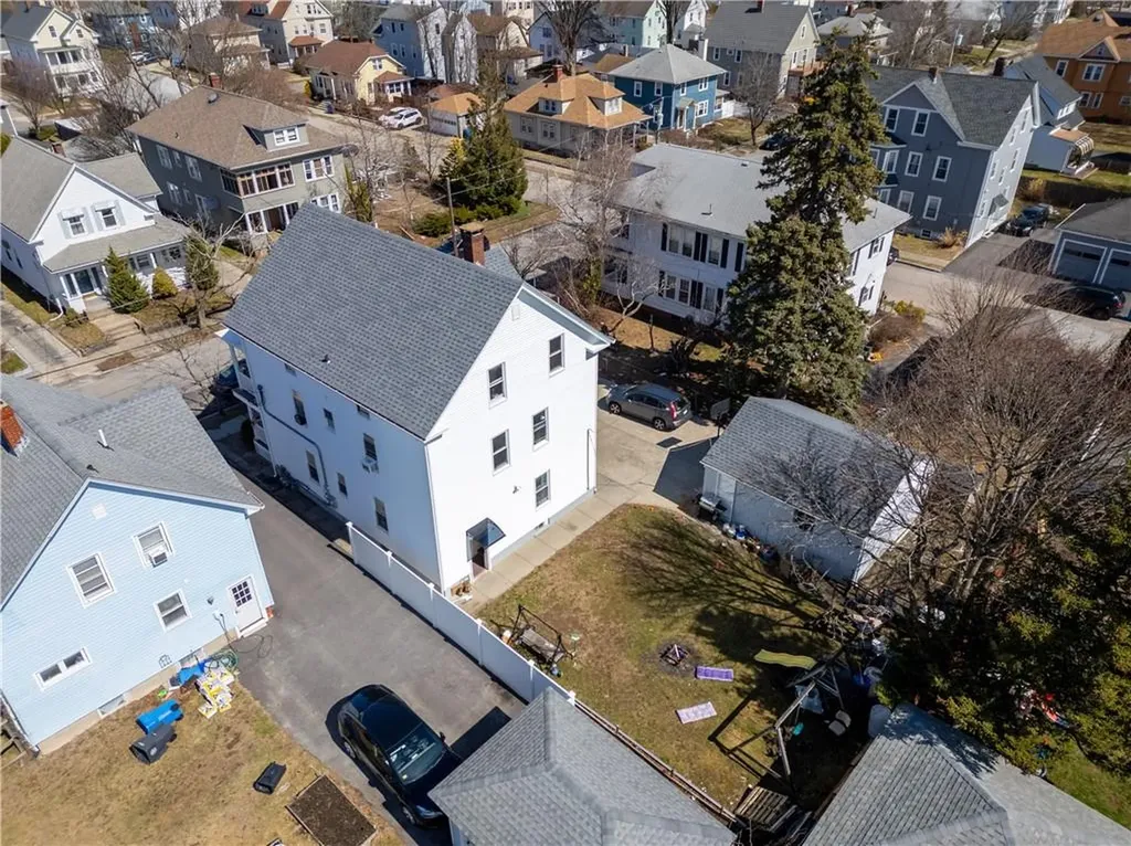 56 58 Oakland Avenue Cranston RI 02910