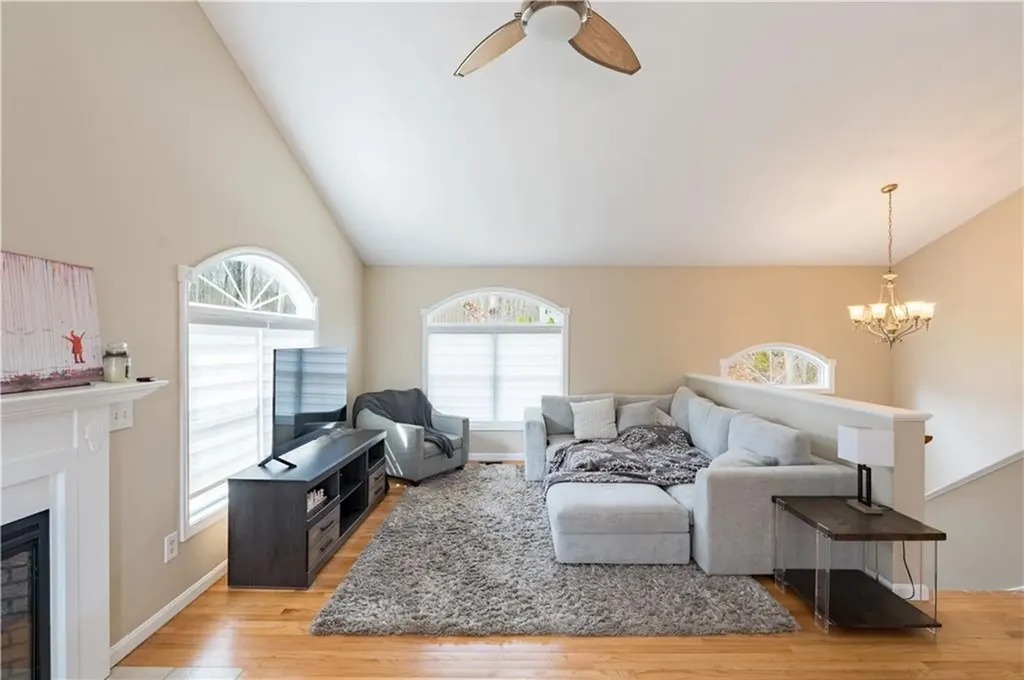 25 Belfield Drive Johnston RI 02919