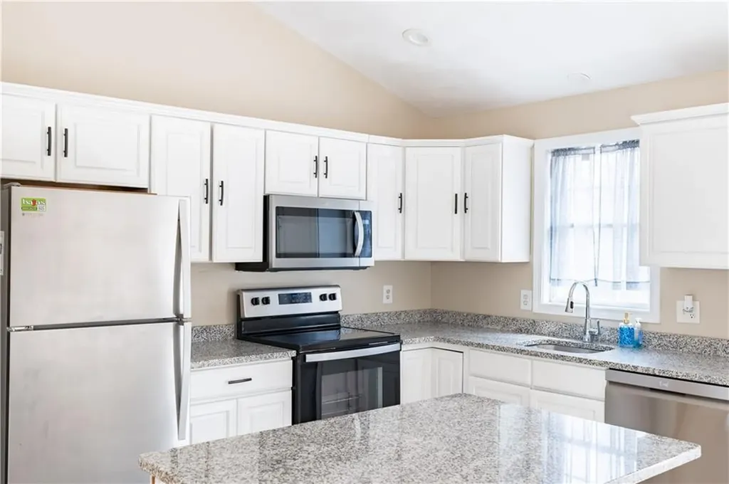 25 Belfield Drive Johnston RI 02919