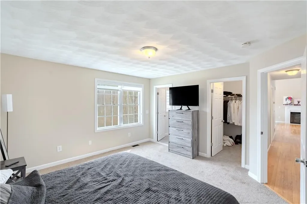 25 Belfield Drive Johnston RI 02919