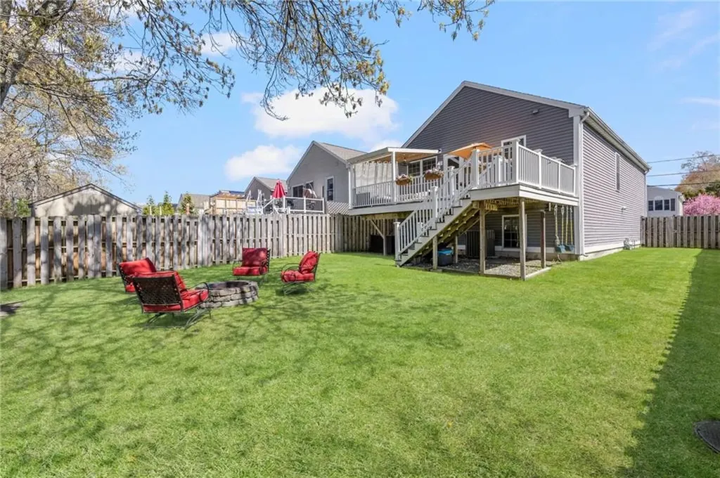 17 Plant Street Cumberland RI 02864