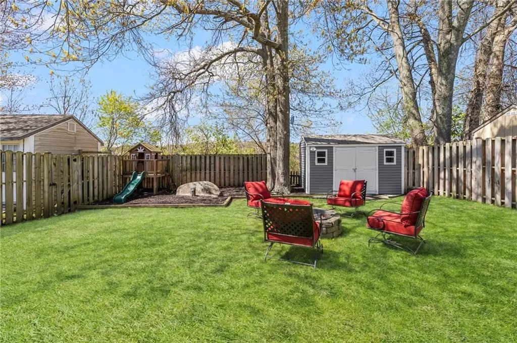17 Plant Street Cumberland RI 02864
