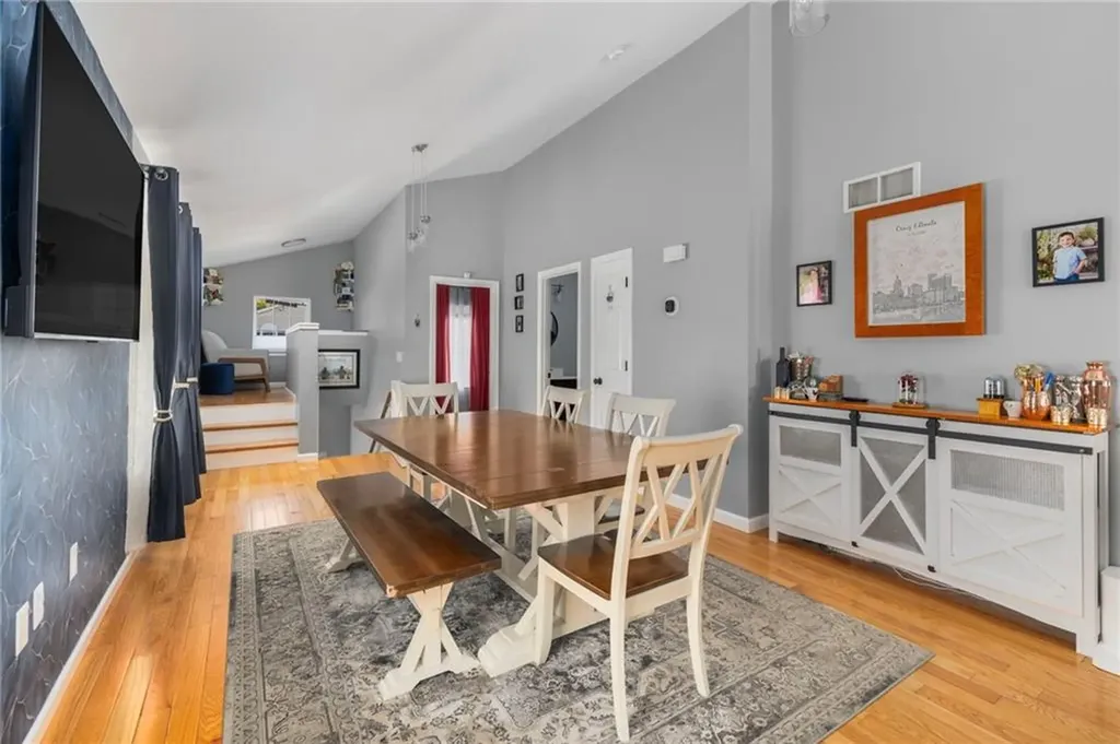 17 Plant Street Cumberland RI 02864
