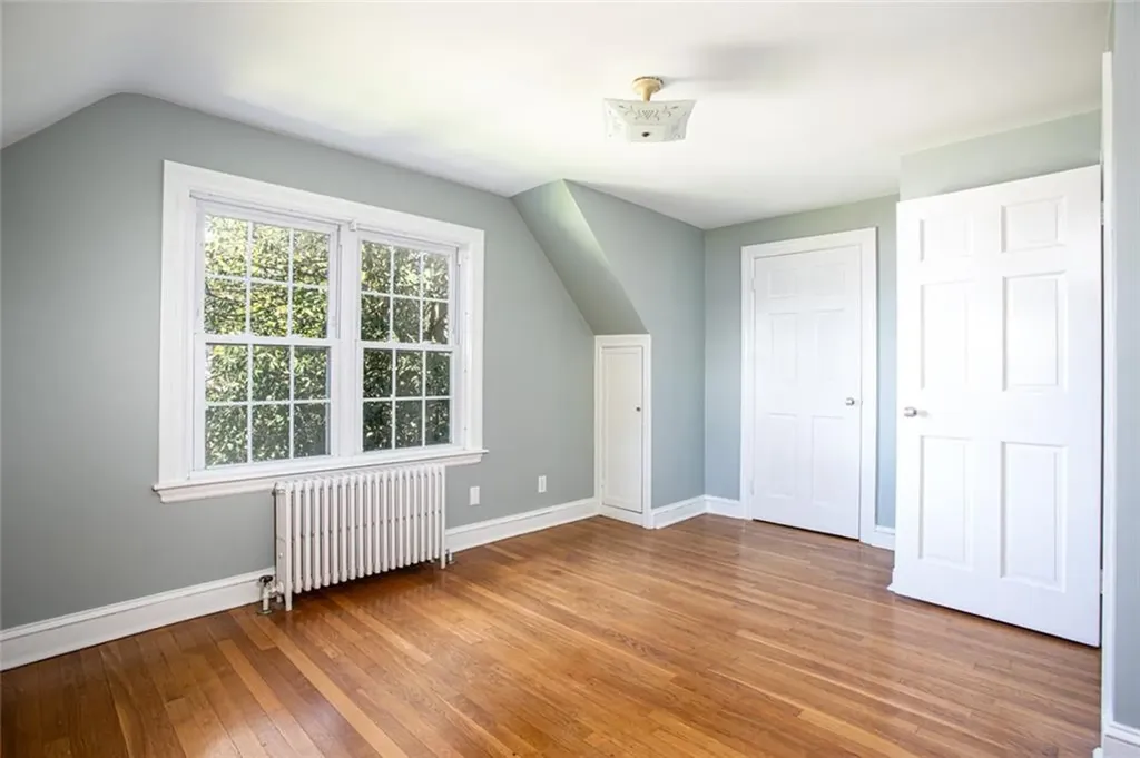 6 Miles Avenue Tiverton RI 02878