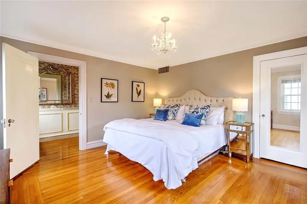 40 Dryden Avenue Pawtucket RI 02860