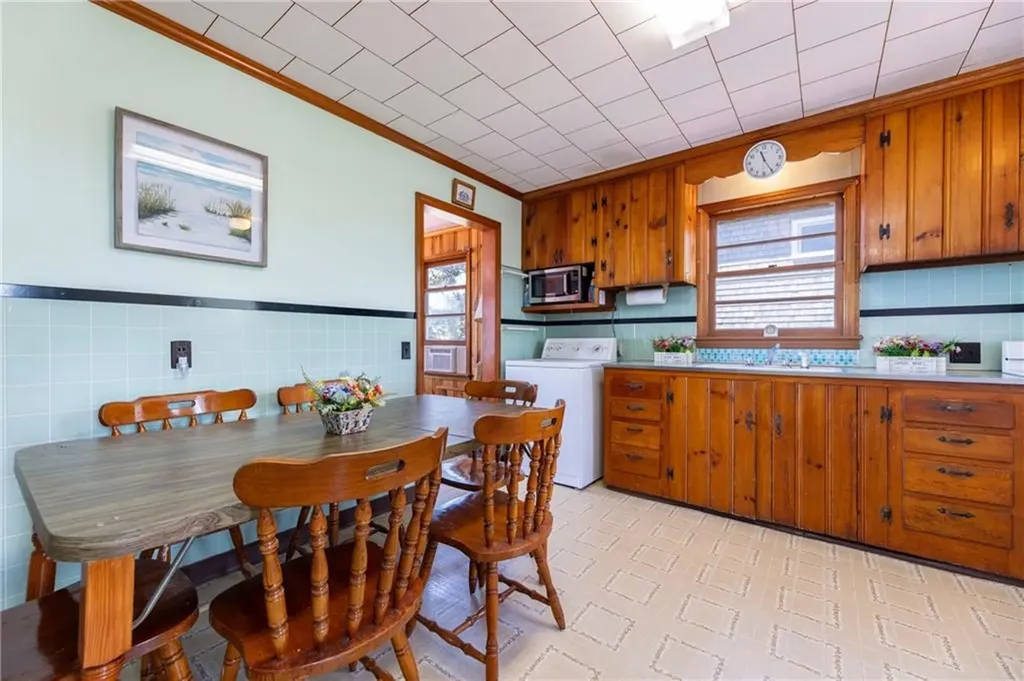 497 Atlantic Avenue Westerly RI 02891