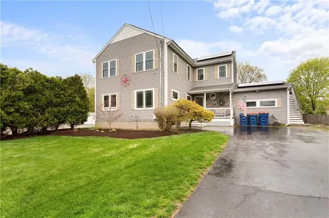 2 Burnside Avenue Seekonk MA 02771