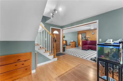 2 Burnside Avenue Seekonk MA 02771