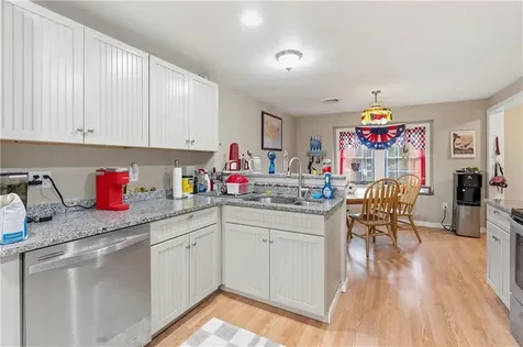 2 Burnside Avenue Seekonk MA 02771