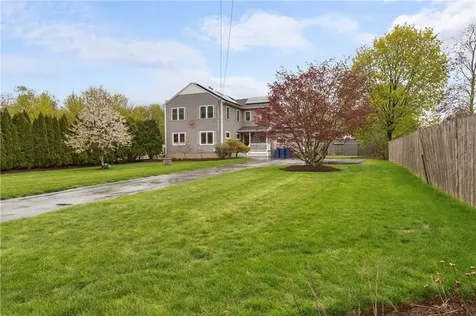 2 Burnside Avenue Seekonk MA 02771