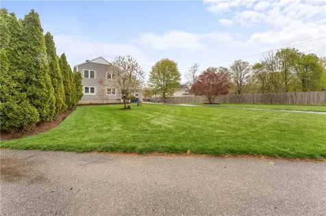 2 Burnside Avenue Seekonk MA 02771